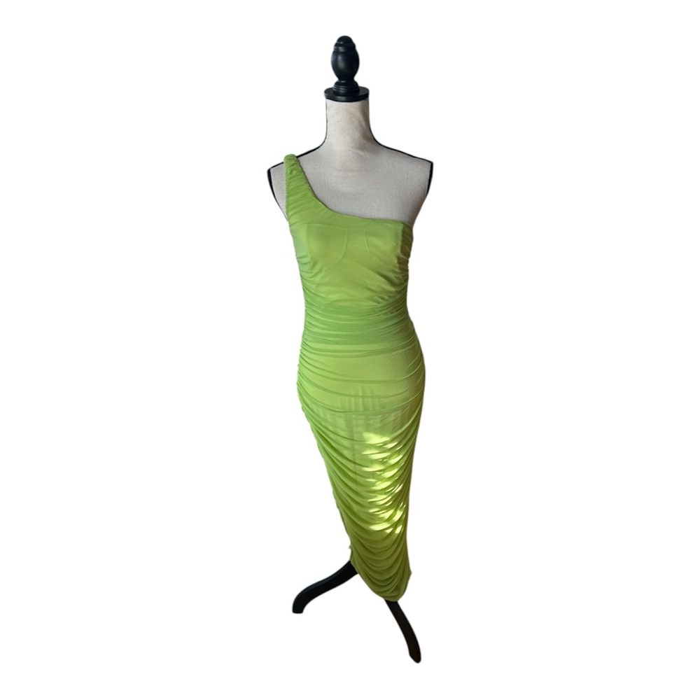 Elegant Lime Green One-Shoulder Dress